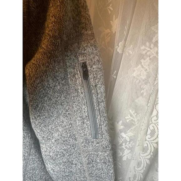 Patagonia Women’s Gray Quarter-Zip Sweater Fleece Pullover – Size M - Picture 2 of 3